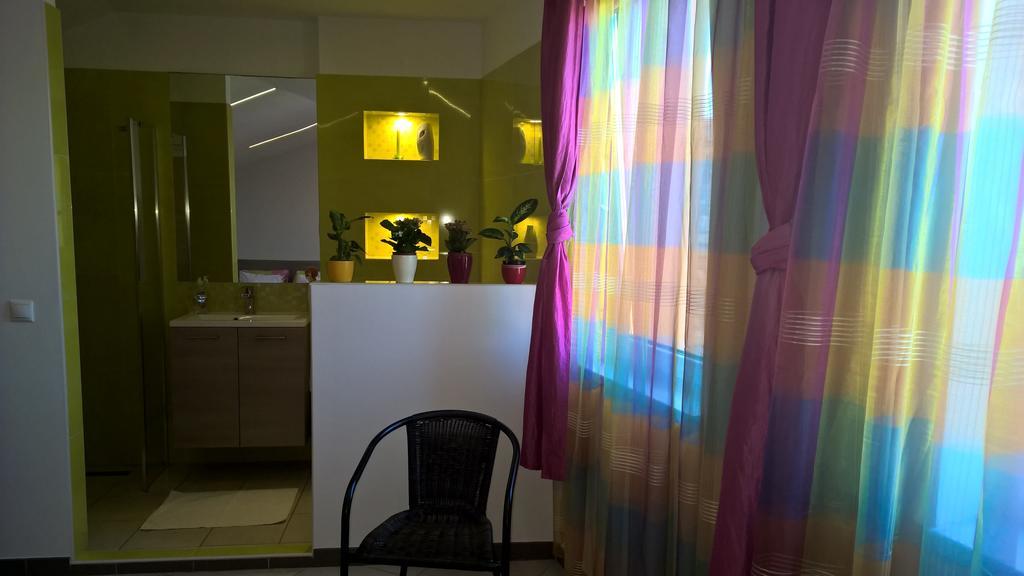 Kazinczy Apartment Κεσκεμέτ Δωμάτιο φωτογραφία